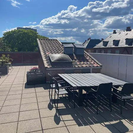 Christianshavn Finest With Balcony *